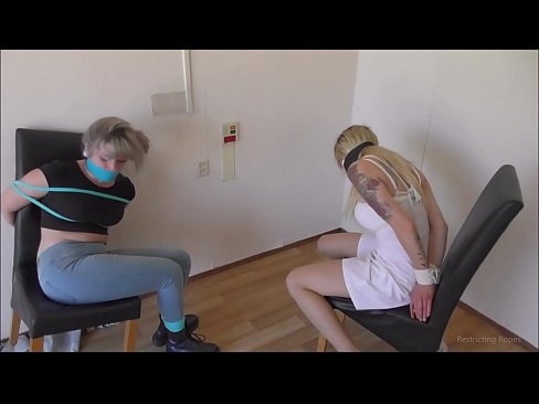 ❤️ Giyohvand / bog'langan va gagged / qayg'u ichida qiz Super pornoda pornoda uz.oldsex.ru ❌️